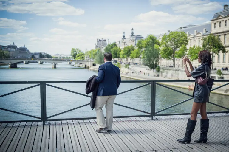 Das ungleiche Paar - Pont des Arts